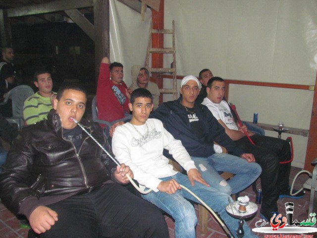اجواء المقاهي اثناء مباراة الريال والبرشا